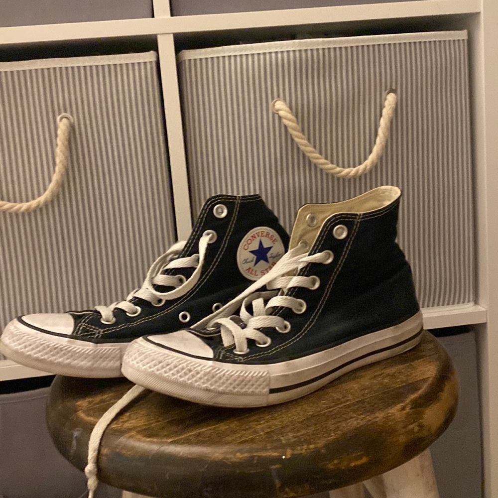 Black high top converse